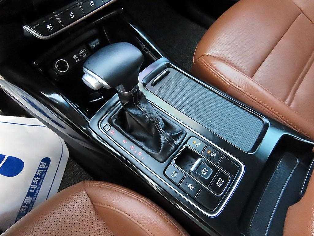 KIA Sorento - Vista 10