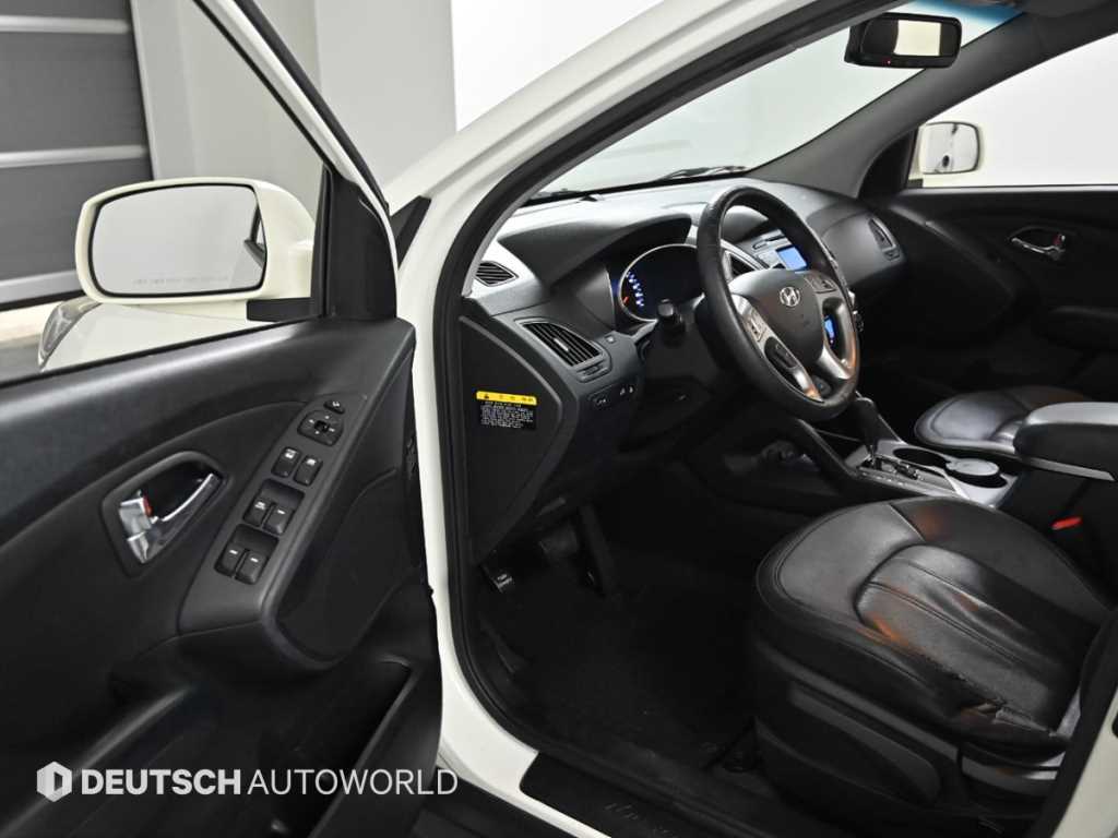 HYUNDAI Tucson - Vista 11