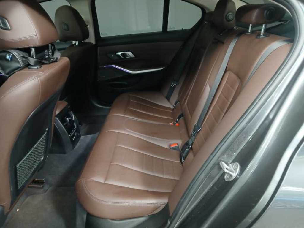 BMW 3 series - Vista 7