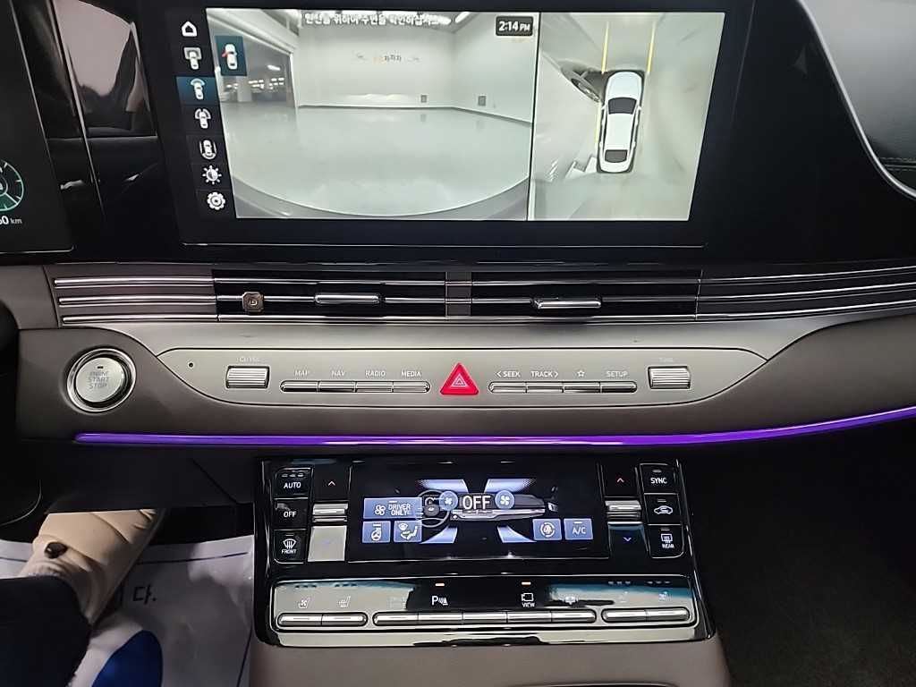 HYUNDAI Grandeur - Vista 10