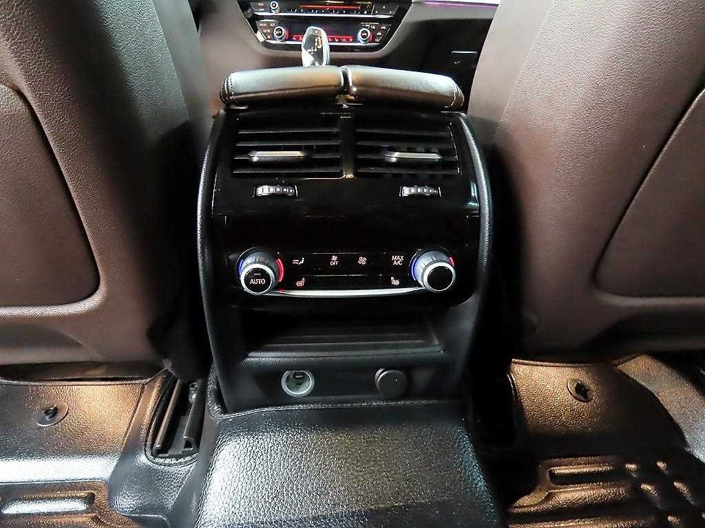 BMW Gran Turismo - Vista 12