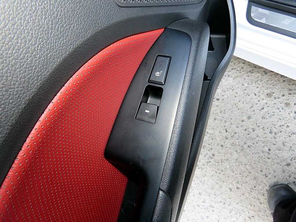 HYUNDAI Avante 2018 Blanco - Importación desde Corea - HF Imports Iquique - Foto 16