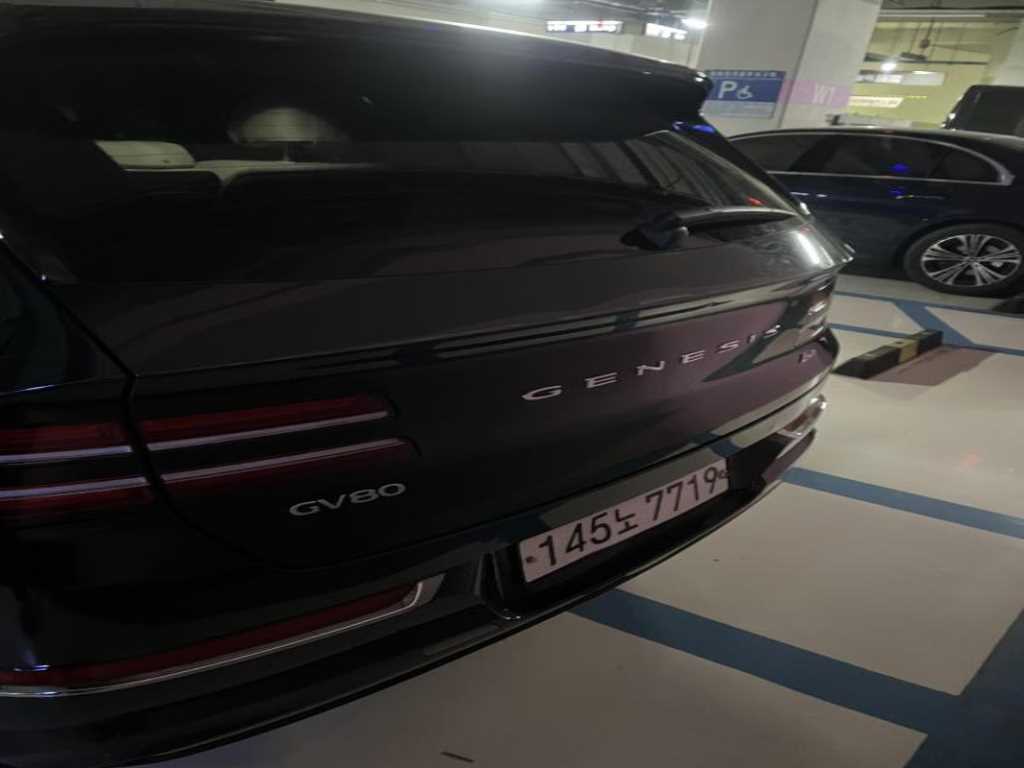 Genesis GV80 - Vista 5