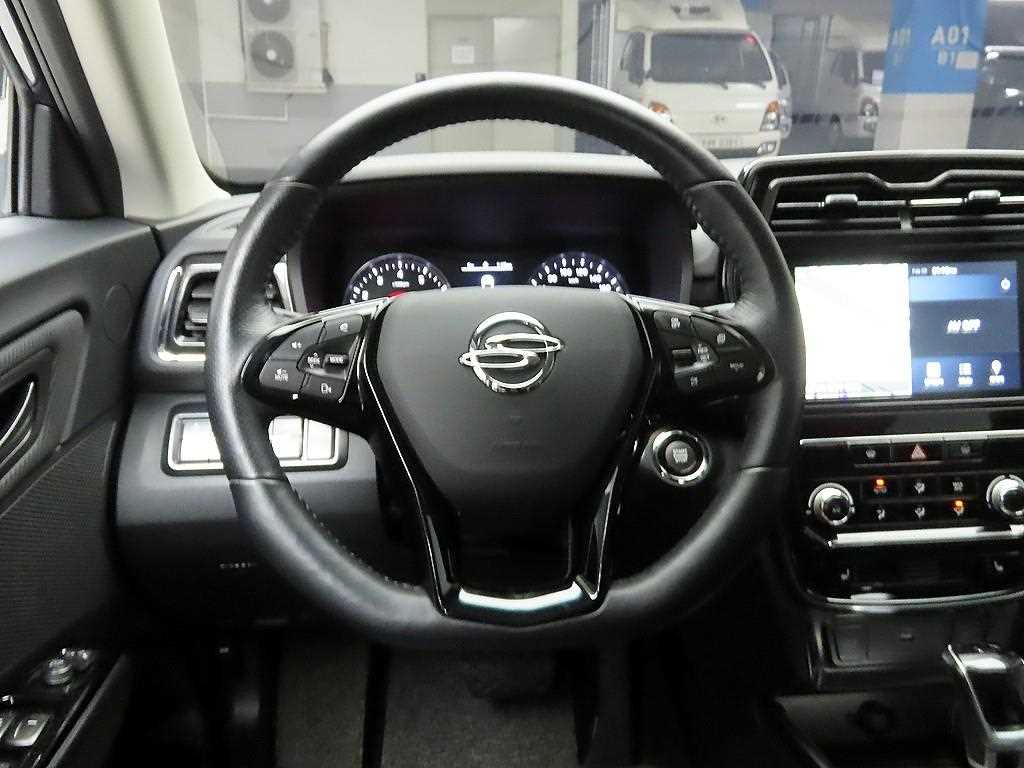 Ssangyong Tivoli - Vista 7