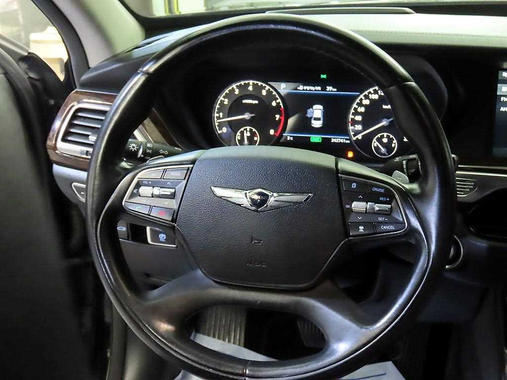 Genesis EQ900 - Vista 8