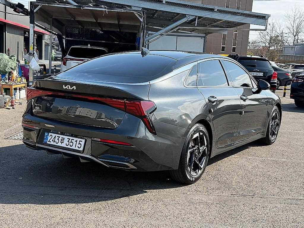 KIA K5 - Vista 4