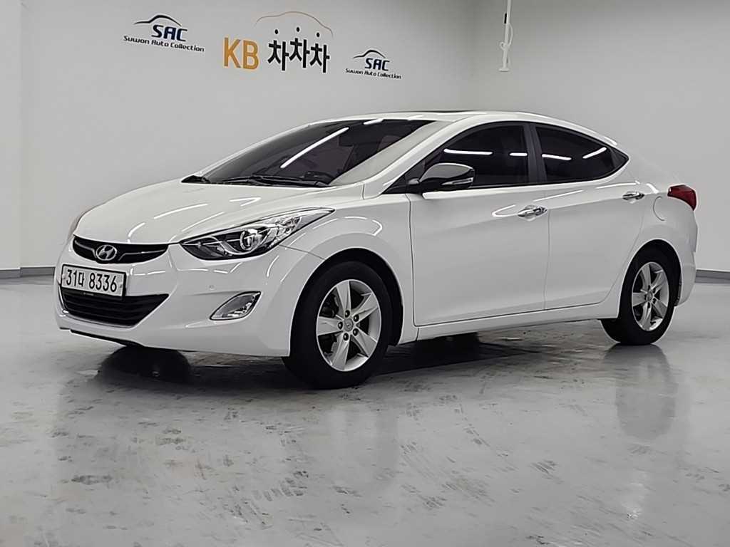 HYUNDAI Avante 2013 Blanco - Importación desde Corea - HF Imports Iquique - Foto 1