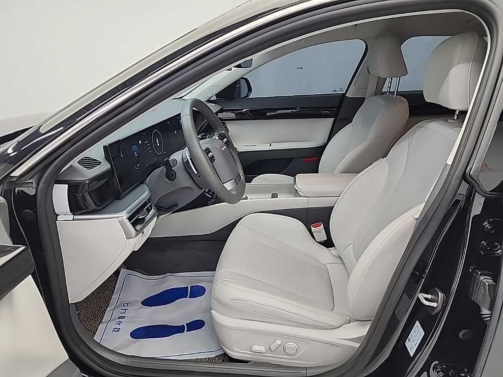 HYUNDAI Grandeur - Vista 11