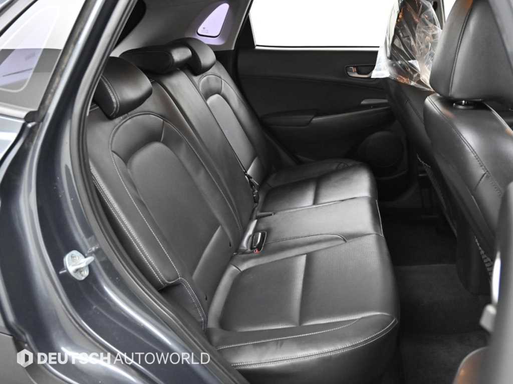 HYUNDAI Kona - Vista 12