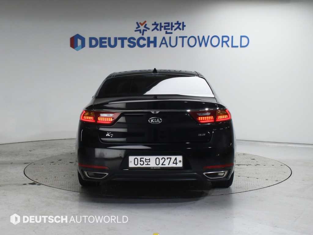 KIA K7 - Vista 4