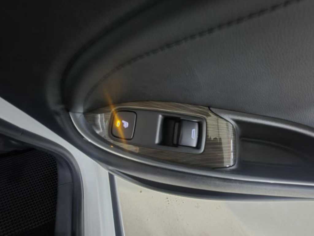 Chevrolet Malibu 2018 Blanco - Importación desde Corea - HF Imports Iquique - Foto 18