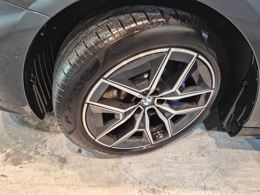 BMW 5 Series 2025 Gris - Importación desde Corea - HF Imports Iquique - Foto 16