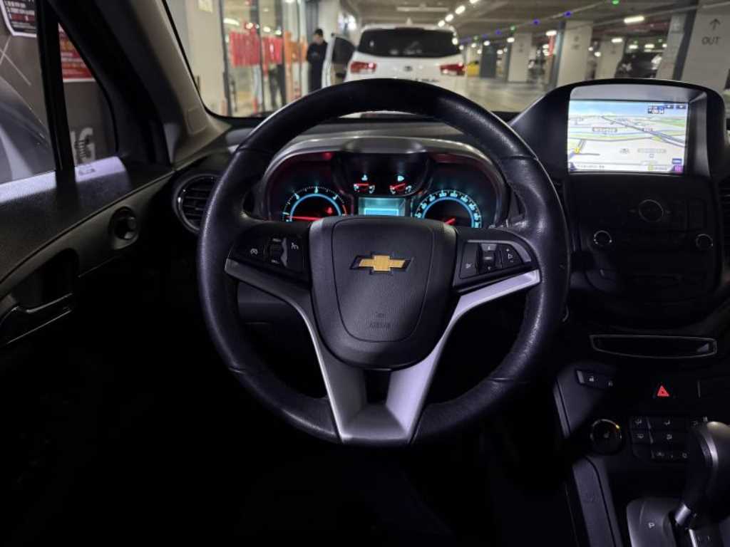 Chevrolet Orlando - Vista 10