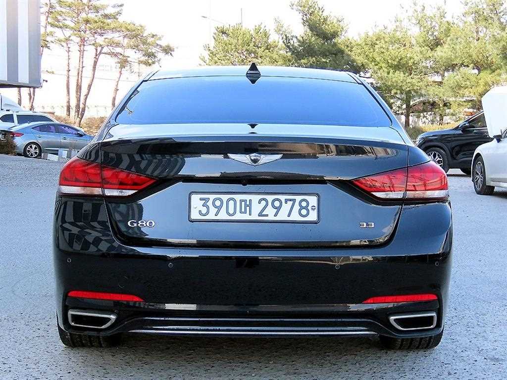 Genesis G80 - Vista 4