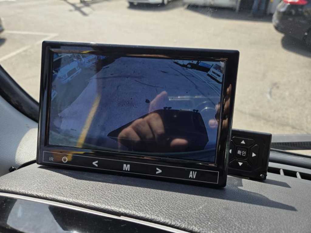 medium and large bus Hyundai bus - Vista 11