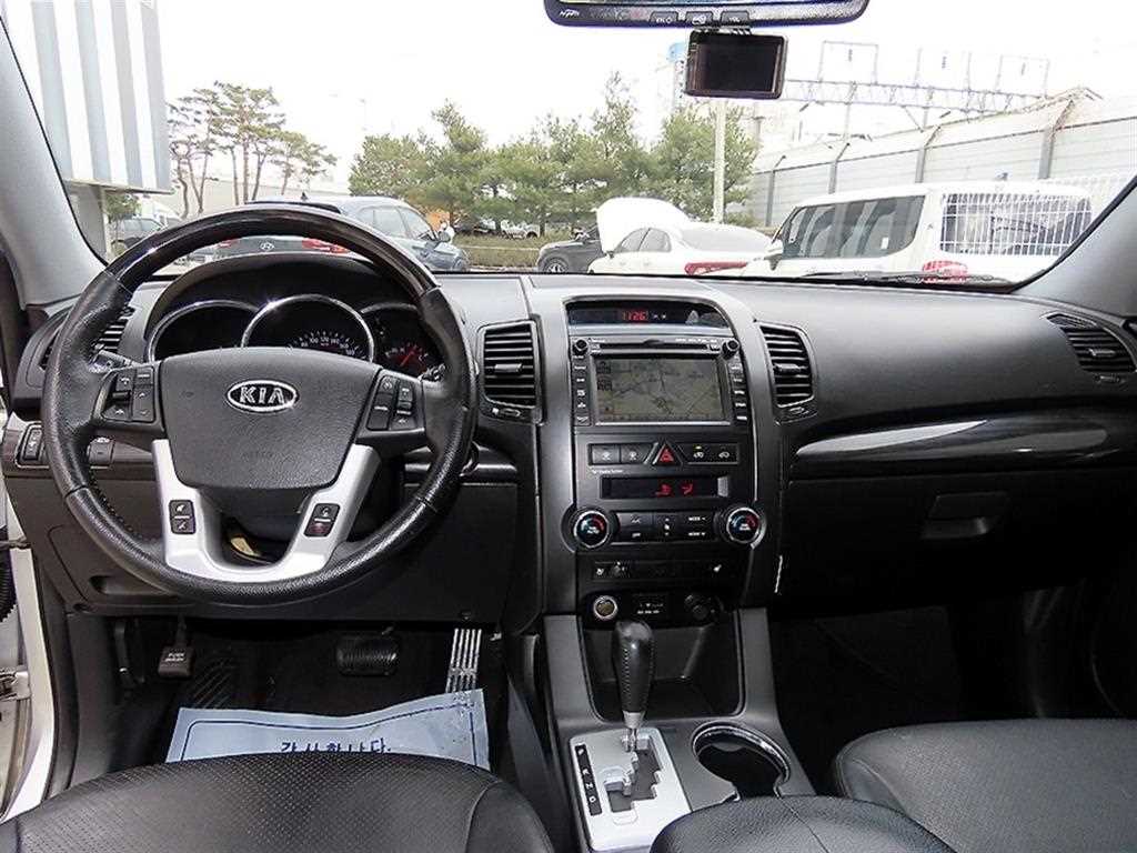 KIA Sorento - Vista 7