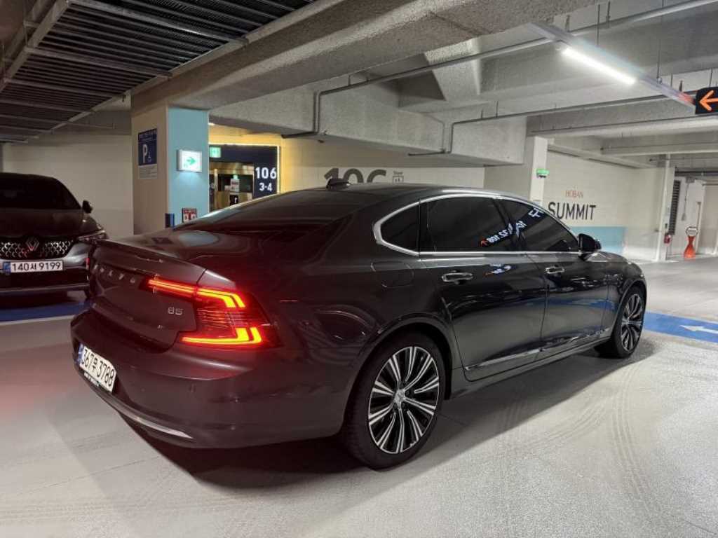 Volvo S90 - Vista 5