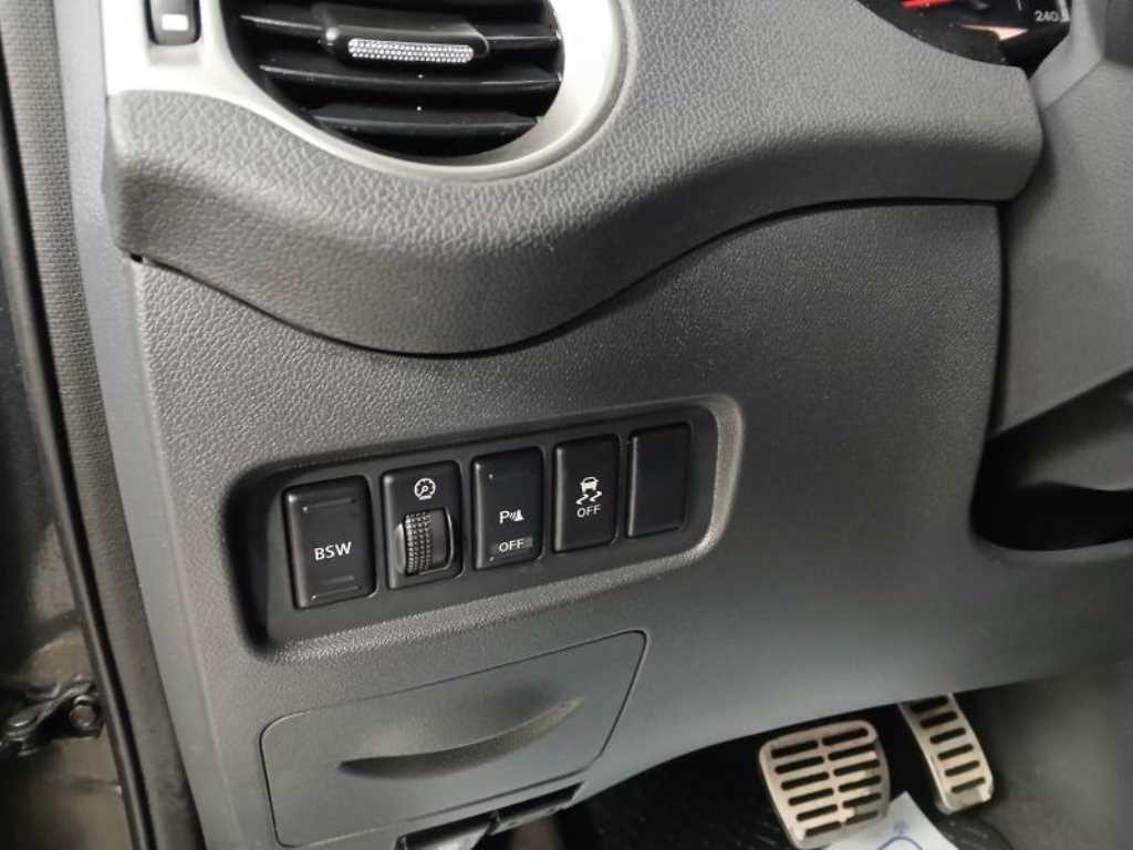 SAMSUNG QM5 - Vista 11