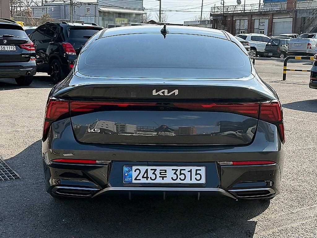 KIA K5 - Vista 3