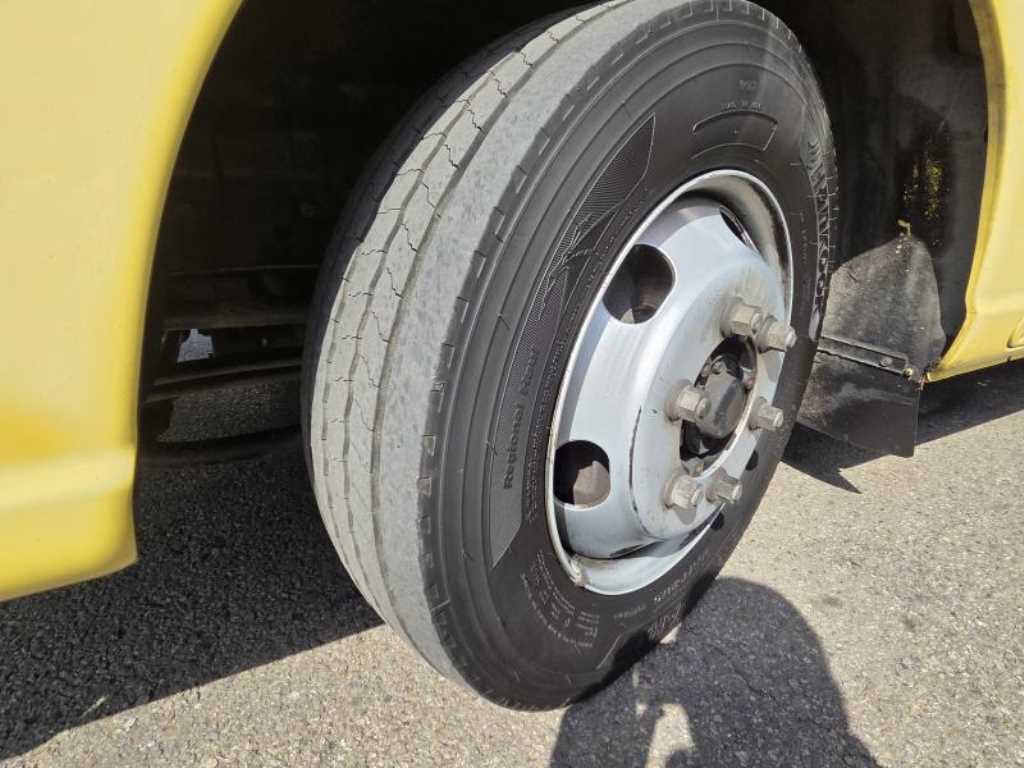 medium and large bus Hyundai bus 2021 Amarillo - Importación desde Corea - HF Imports Iquique - Foto 17