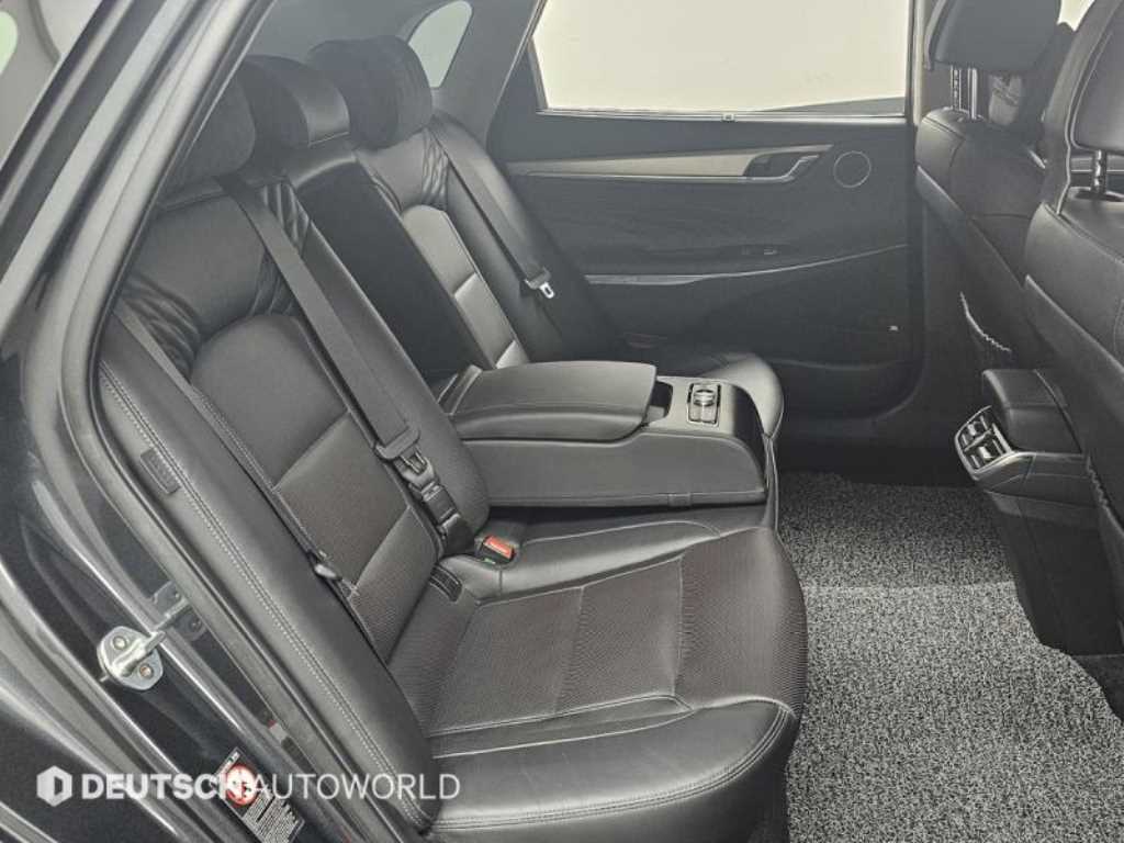 HYUNDAI Grandeur - Vista 12