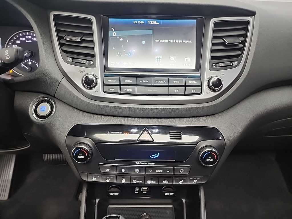 HYUNDAI Tucson - Vista 11