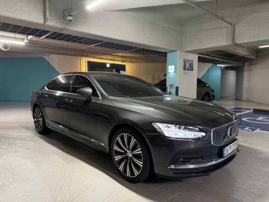 Volvo S90 - Vista 3