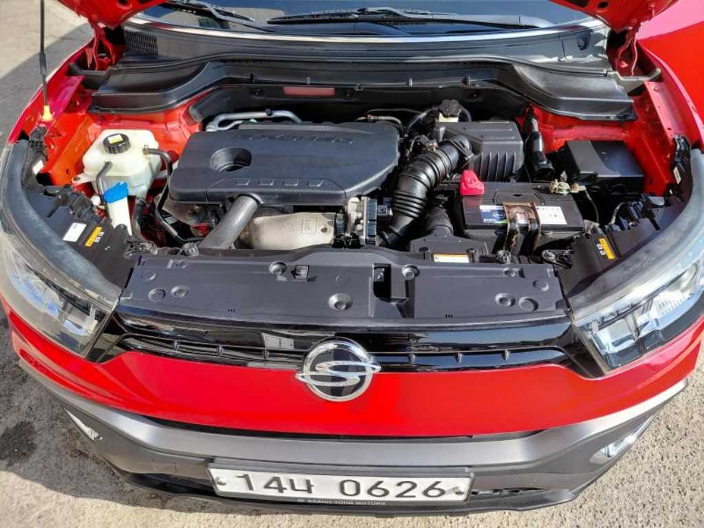 Ssangyong Tivoli 2016 Rojo - Importación desde Corea - HF Imports Iquique - Foto 13