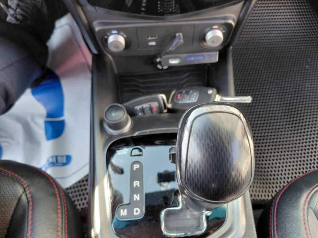 Ssangyong Tivoli 2016 Rojo - Importación desde Corea - HF Imports Iquique - Foto 15