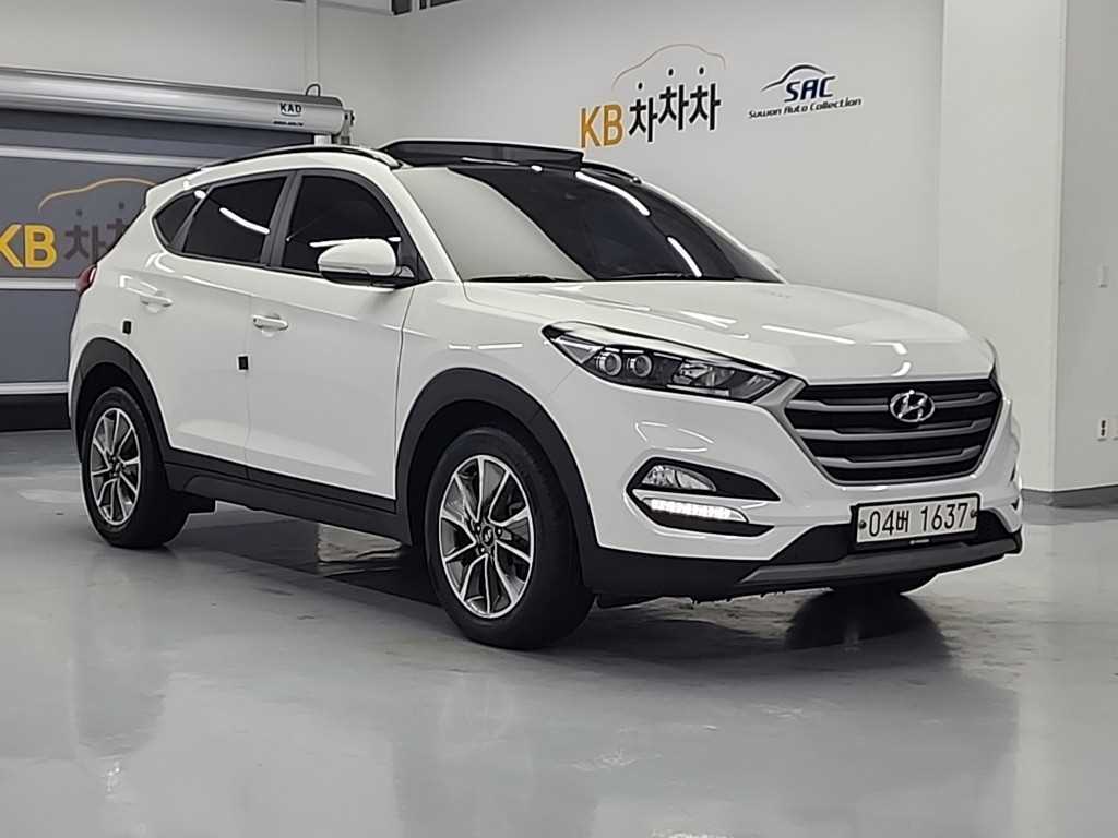 HYUNDAI Tucson - Vista 5