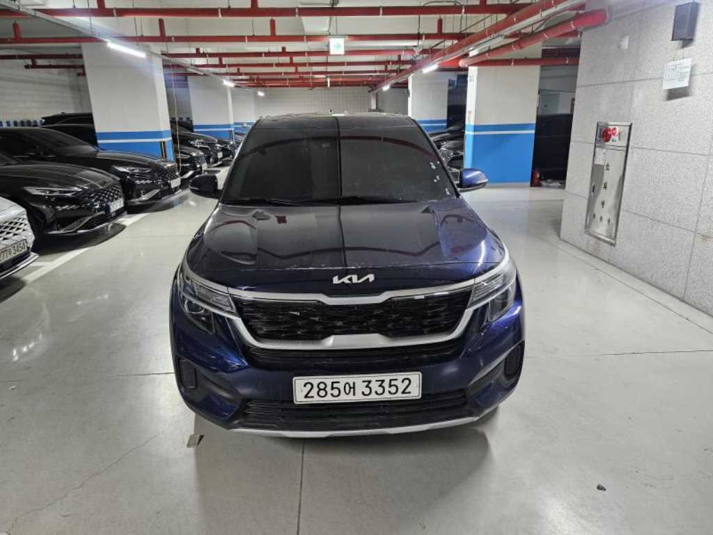 KIA Seltos - Vista 2