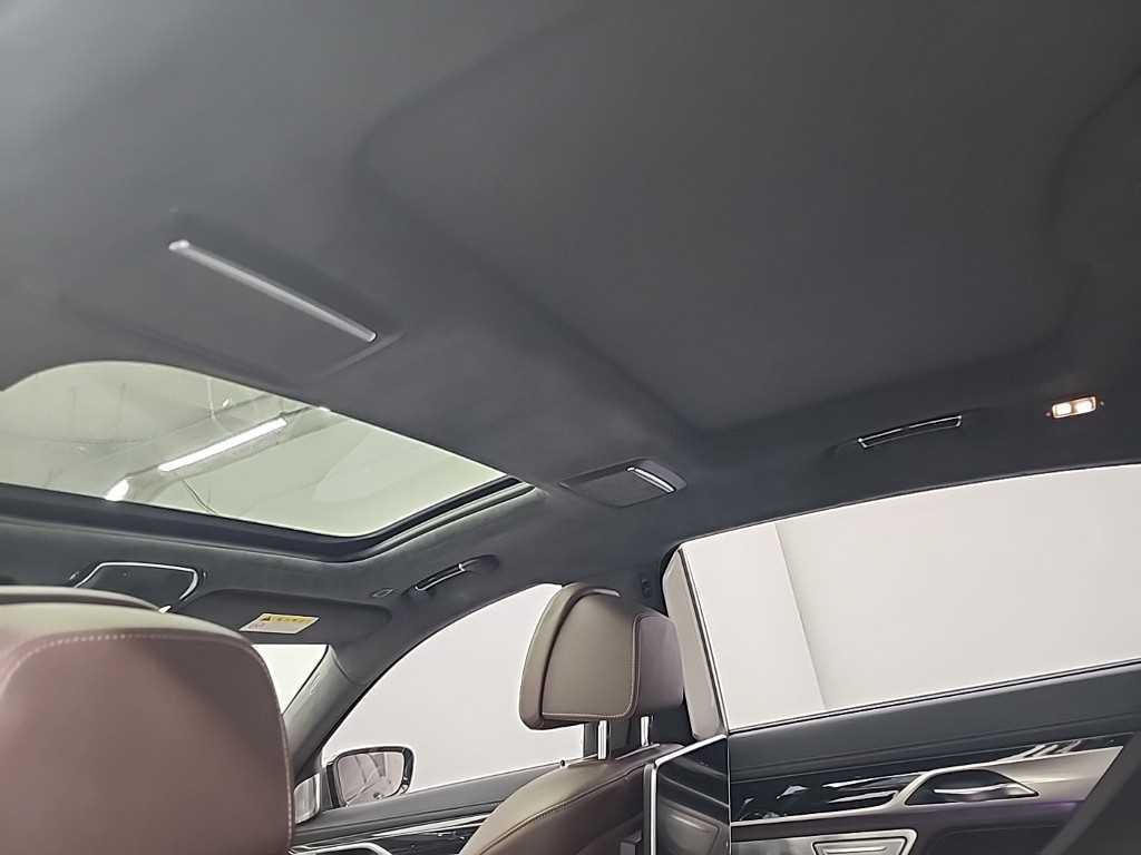 BMW 7 Series 2018 - Importación desde Corea - HF Imports Iquique - Foto 16