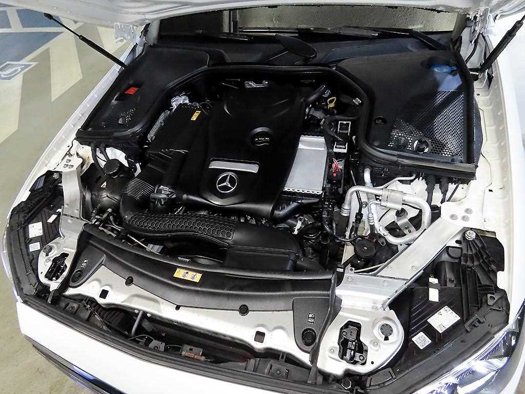 Mercedes Benz E class 2022 Blanco - Importación desde Corea - HF Imports Iquique - Foto 19