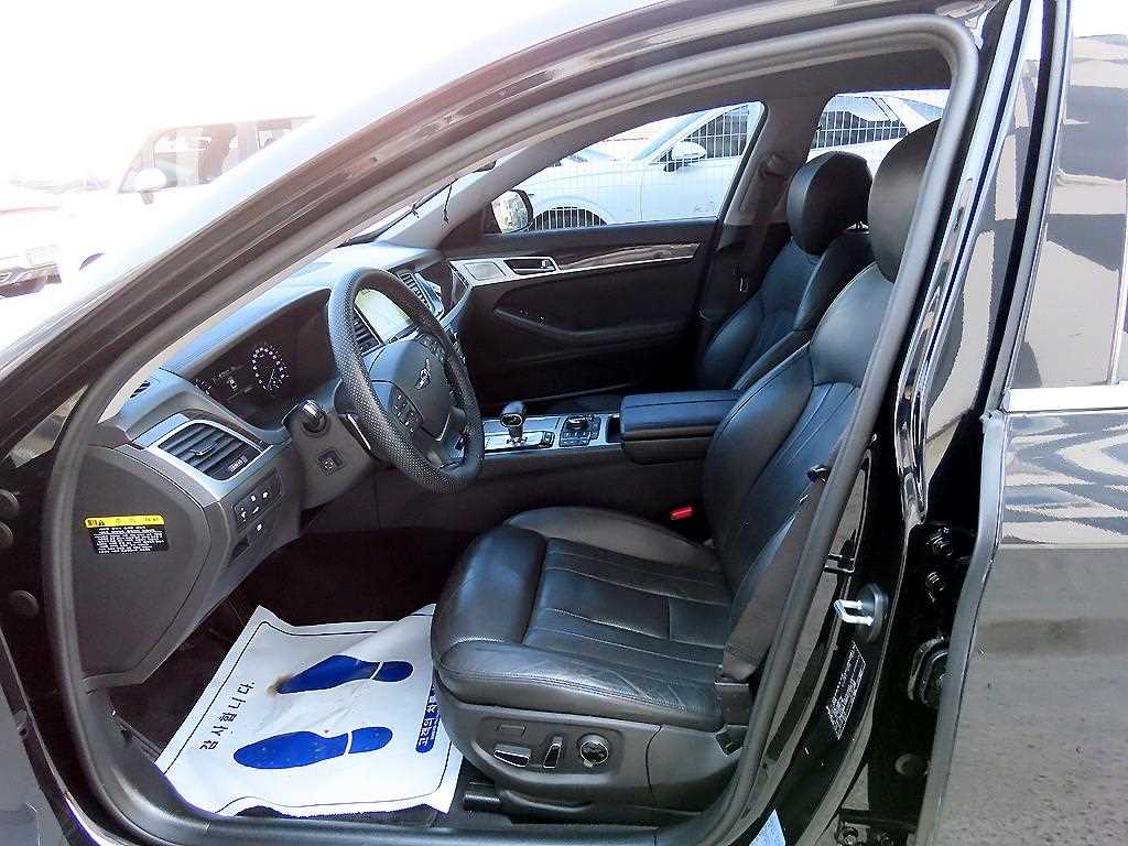 Genesis G80 - Vista 5