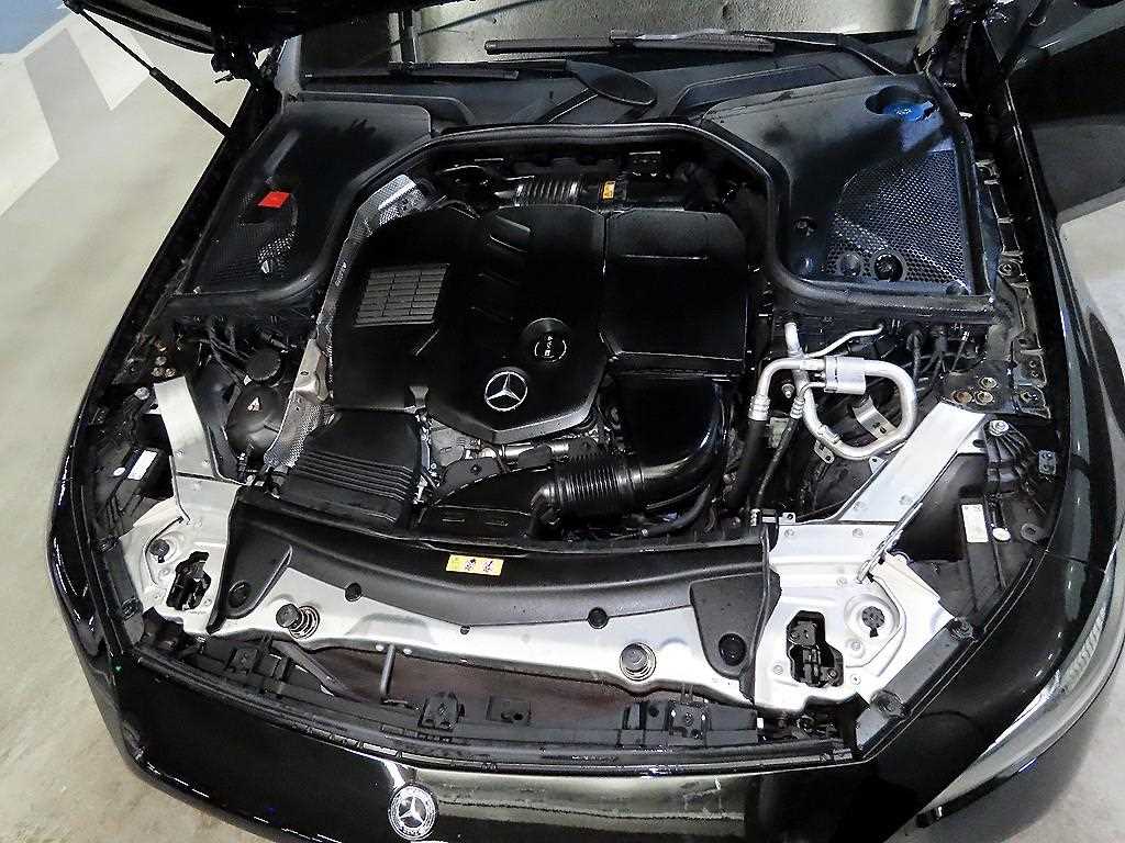 Mercedes Benz CLS Class 2020 Negro - Importación desde Corea - HF Imports Iquique - Foto 19