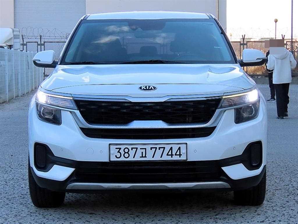 KIA Seltos 2021 Blanco - Importación desde Corea - HF Imports Iquique - Foto 1