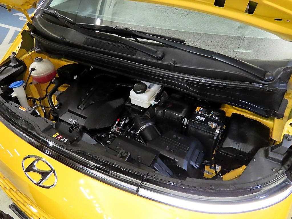 HYUNDAI Staria 2022 Amarillo - Importación desde Corea - HF Imports Iquique - Foto 19