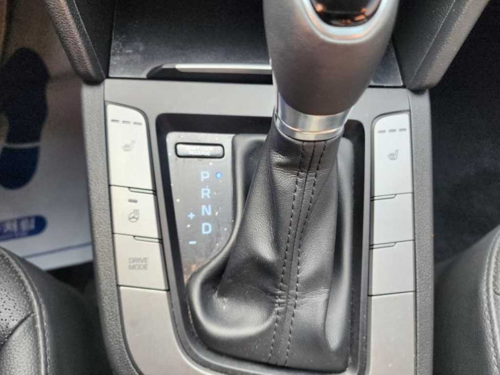 HYUNDAI Avante 2017 - Importación desde Corea - HF Imports Iquique - Foto 13