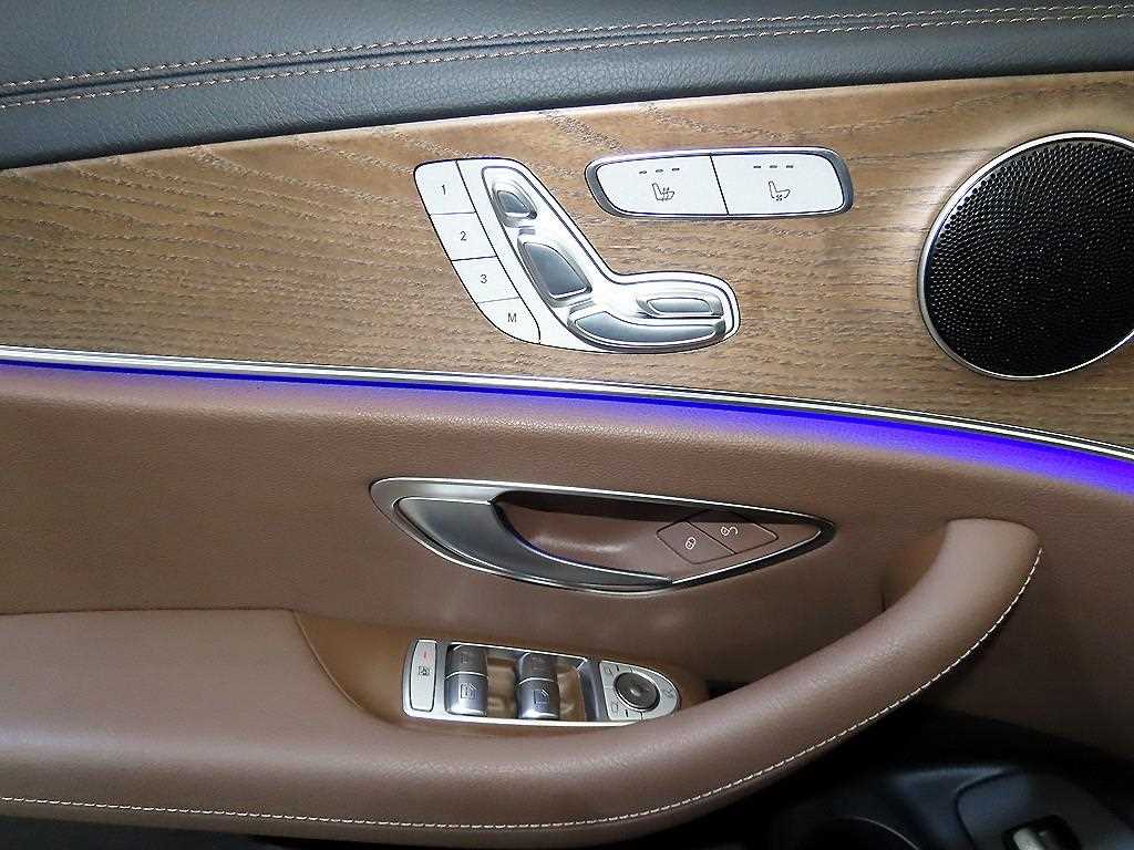 Mercedes Benz E class 2022 Blanco - Importación desde Corea - HF Imports Iquique - Foto 14