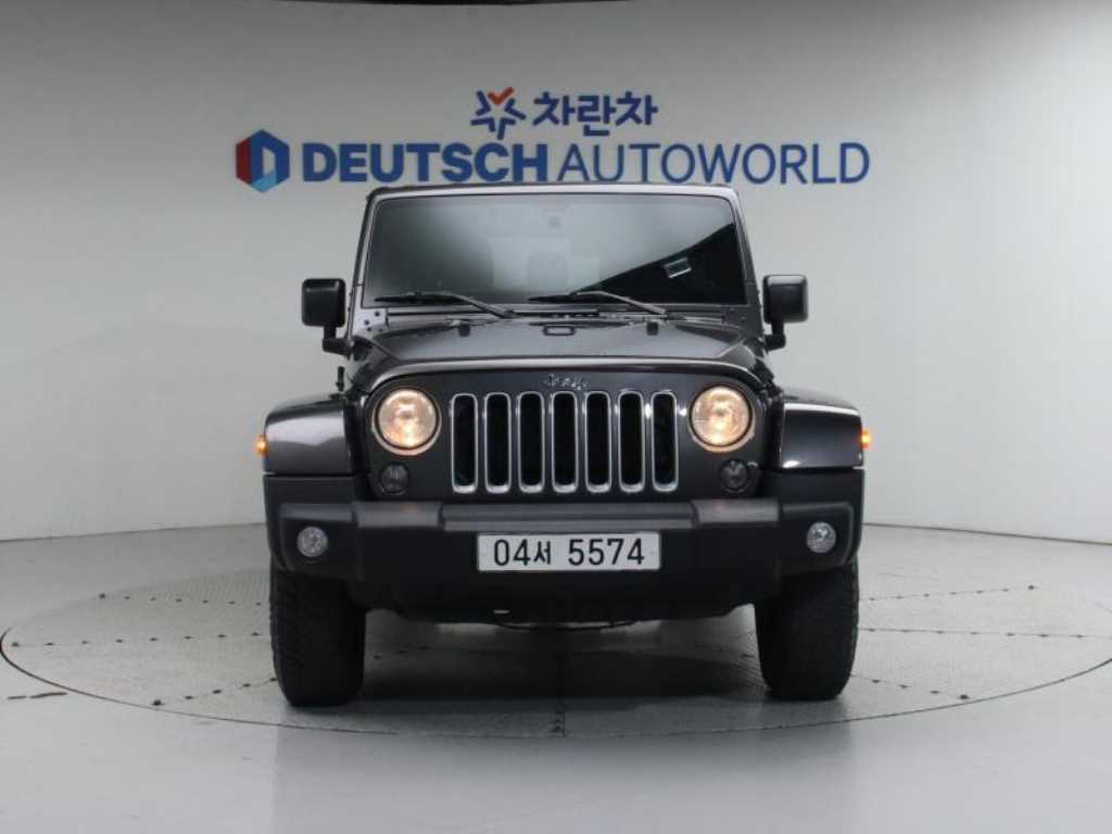 Jeep Wrangler - Vista 3