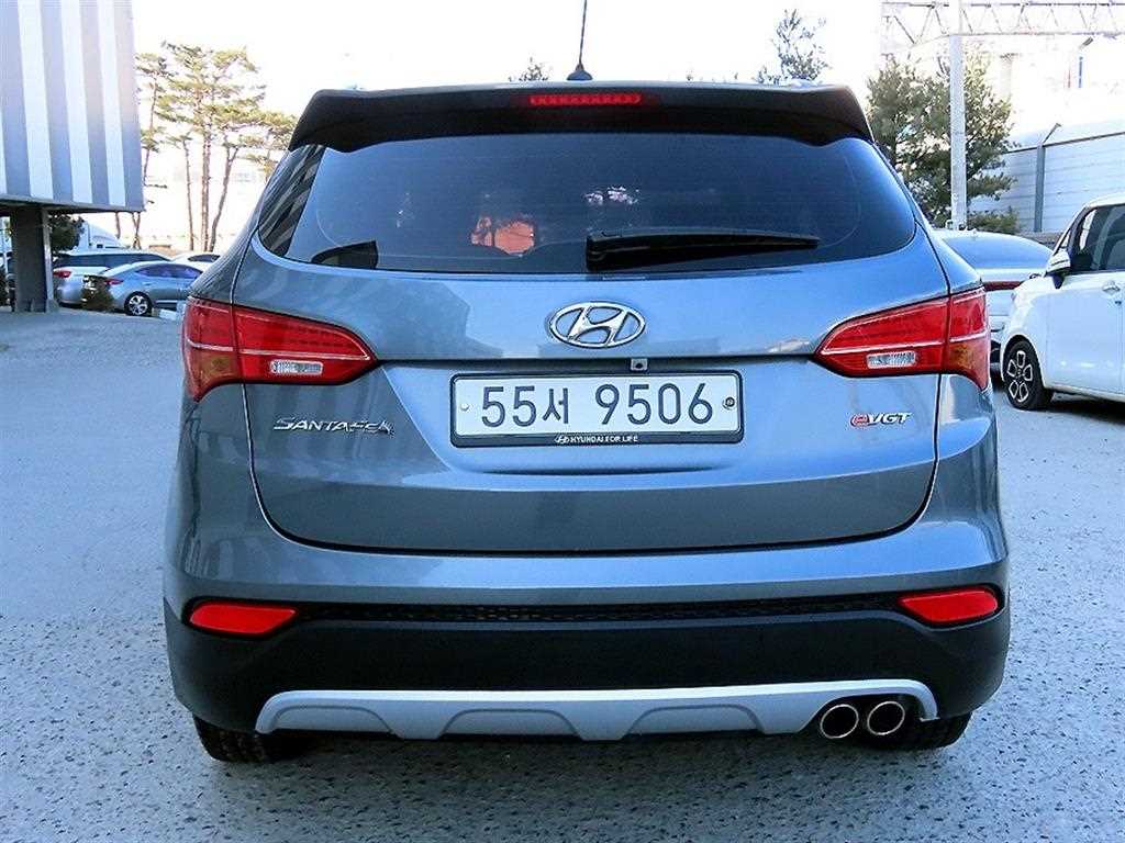 HYUNDAI Santa Fe - Vista 4
