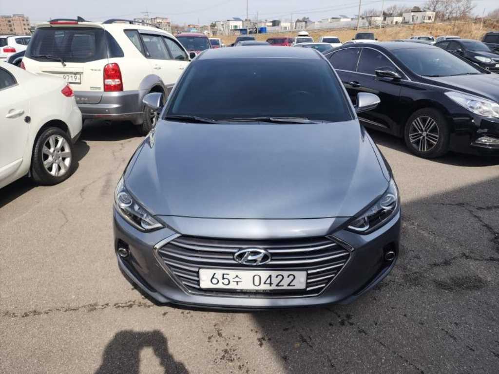 HYUNDAI Avante 2017 - Importación desde Corea - HF Imports Iquique - Foto 1