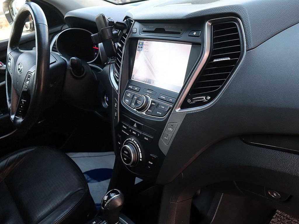 HYUNDAI Santa Fe - Vista 11