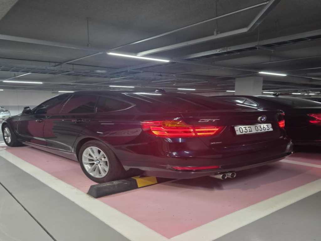 BMW Gran Turismo - Vista 3