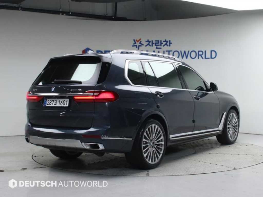 BMW X7 - Vista 2