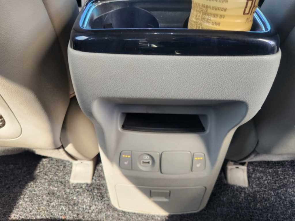 KIA Carnival 2019 Negro - Importación desde Corea - HF Imports Iquique - Foto 14