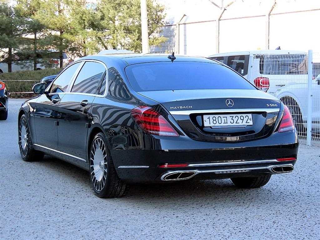 Mercedes Benz S Class - Vista 3