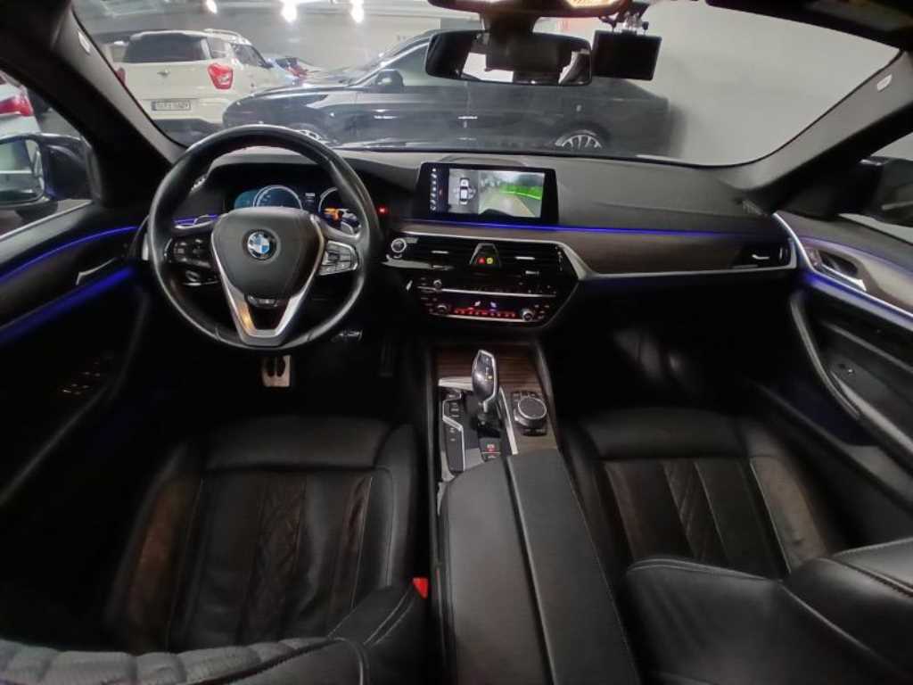 BMW 5 Series - Vista 6