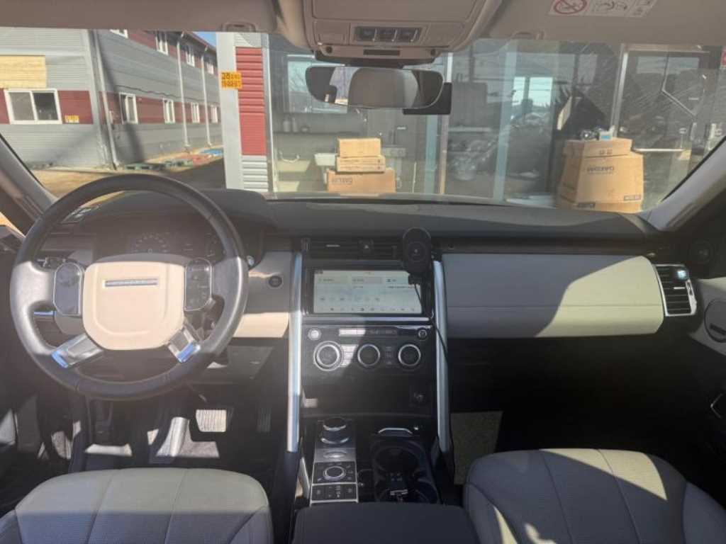 Land Rover Discovery - Vista 5