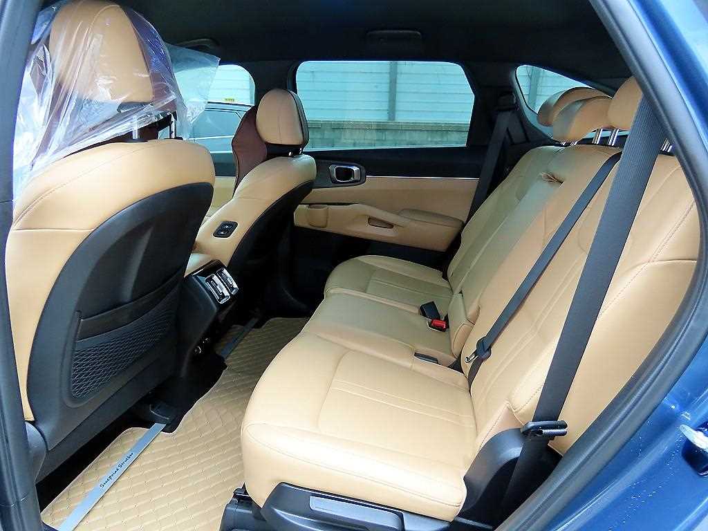 KIA Sorento - Vista 6